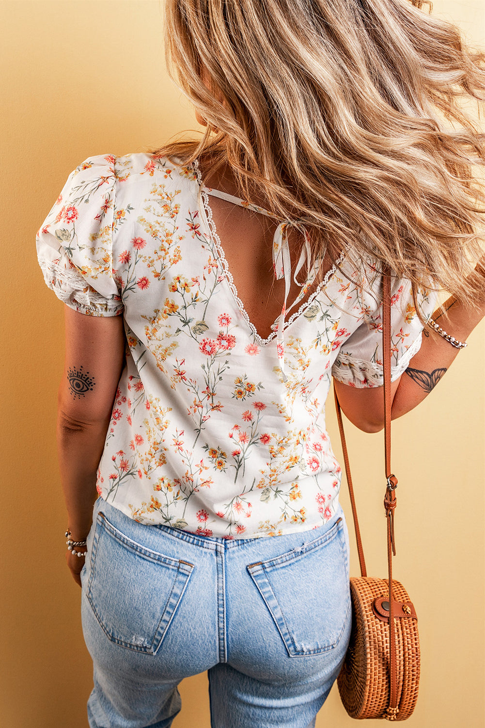 Beige Boho Floral Lace Trim Short Sleeve Blouse