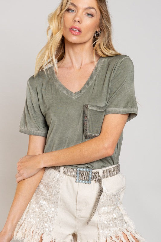 Girly Meets Basic Short Sleeve Top